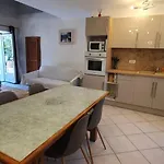 Дом отдыха Casa Foci - Maison T3 Дзондза
